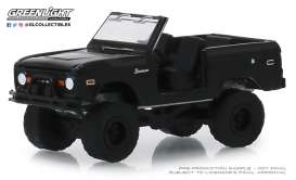 Ford  - Bronco 1969 black - 1:64 - GreenLight - 27990B - gl27990B | Toms Modelautos