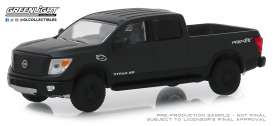 Nissan  - Titan XD Pro-4x 2018 black - 1:64 - GreenLight - 27990E - gl27990E | Toms Modelautos