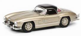 Mercedes Benz  - 300 SL champagne - 1:43 - Schuco - 2588 - schuco2588 | Toms Modelautos
