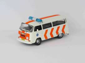 Volkswagen - T2 white/orange - 1:43 - Magazine Models - Pow041 - MagPow041 | Toms Modelautos Volkswagen - T2 white/orange - 1:43 - Magazine Models - Pow041 - MagPow041 | Toms Modelautos