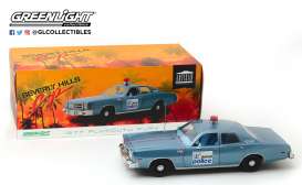 Plymouth  - Fury 1977 blue/white - 1:18 - GreenLight - 19069 - gl19069 | Toms Modelautos