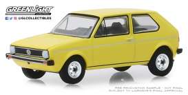 Volkswagen  - Golf Mk1 1974 yellow - 1:64 - GreenLight - 28000C - gl28000C | Toms Modelautos