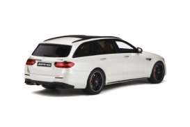 Mercedes Benz  - AMG E63 2019 white - 1:18 - GT Spirit - 795 - GT795 | Toms Modelautos