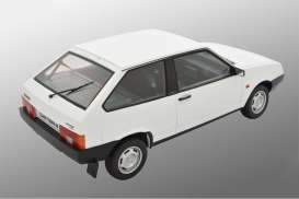 Lada  - 2108 Samara white - 1:18 - Premium Scale Models - 18003D - PSM18003Dw | Toms Modelautos