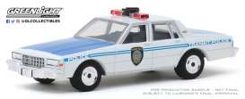 Chevrolet - Caprice 1989 white/blue - 1:64 - GreenLight - 30100 - gl30100 | Toms Modelautos Chevrolet - Caprice 1989 white/blue - 1:64 - GreenLight - 30100 - gl30100 | Toms Modelautos