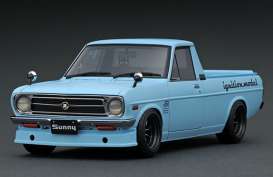 Nissan  - Sunny Truck Long B121 light blue - 1:18 - Ignition - IG1439 - IG1439 | Toms Modelautos