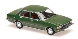 Opel  - Rekord D 1975 dark green - 1:43 - Maxichamps - 940044001 - mc940044001 | Toms Modelautos