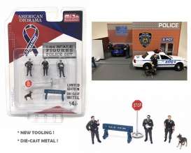 Figures - Police - 1:64 - American Diorama - 38402 - AD38402 | Tom's Modelauto's Figures - Police - 1:64 - American Diorama - 38402 - AD38402 | Tom's Modelauto's