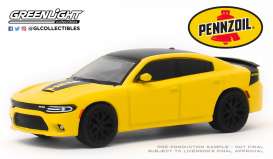 Dodge  - Charger 2017 yellow - 1:64 - GreenLight - 30112 - gl30112 | Toms Modelautos