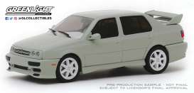 Volkswagen  - Jetta A3 1995 suede silver - 1:43 - GreenLight - 86340 - gl86340 | Toms Modelautos