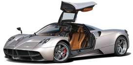 Pagani  - Huayra  - 1:24 - Aoshima - 05806 - abk05806 | Toms Modelautos