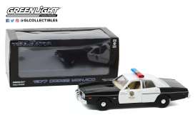 Dodge - Monaco 1977 - 1:24 - GreenLight - 84101 - gl84101 | Tom's Modelauto's Dodge - Monaco 1977 - 1:24 - GreenLight - 84101 - gl84101 | Tom's Modelauto's