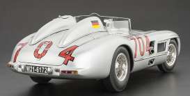 Mercedes Benz  - 300 SLR #704 1955 silver - 1:18 - CMC - 124 - cmc124 | Toms Modelautos