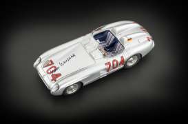 Mercedes Benz  - 300 SLR #704 1955 silver - 1:18 - CMC - 124 - cmc124 | Toms Modelautos