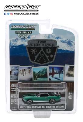 Ford  - Mustang Coupe 1967 loveland green - 1:64 - GreenLight - 30113 - gl30113 | Toms Modelautos