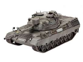 Military Vehicles  - 1:35 - Revell - Germany - 03258 - revell03258 | Toms Modelautos