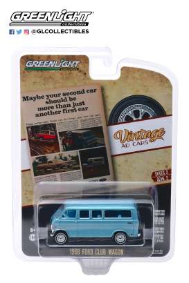 Ford  - Club Wagon 1968 blue - 1:64 - GreenLight - 39030C - gl39030C | Toms Modelautos