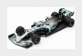 Mercedes Benz Petronas - W10 2019 silver-green - 1:18 - Minichamps - 110190377 - mc110190377 | Toms Modelautos