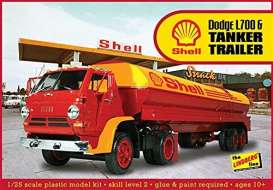 Dodge - L700 & *Shell* Tanker Trailer 1970 - 1:25 - Lindberg - HL118 - lndsHL118 | Tom's Modelauto's Dodge - L700 & *Shell* Tanker Trailer 1970 - 1:25 - Lindberg - HL118 - lndsHL118 | Tom's Modelauto's