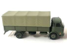 Pegaso  - Comet 1100 L green - 1:43 - Magazine Models - magPEG007 | Toms Modelautos