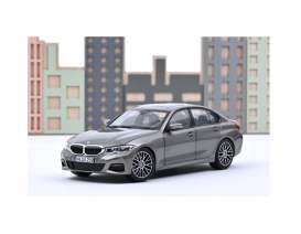 BMW  - 330i 2019 silver - 1:18 - Norev - 183275 - nor183275 | Toms Modelautos