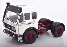 Mercedes Benz  - 1973 white/silver/dark red - 1:18 - Road Kings - 180043 - rk180043 | Toms Modelautos
