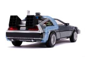 Delorean  - Back to the Future II grey-silver - 1:24 - Jada Toys - 31468 - jada31468 | Toms Modelautos
