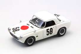 Honda  - 1967 white - 1:43 - Ebbro - 44589 - ebb44589 | Toms Modelautos