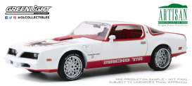 Pontiac - Firebird 1978 white/red - 1:18 - GreenLight - 19081 - gl19081 | Toms Modelautos Pontiac - Firebird 1978 white/red - 1:18 - GreenLight - 19081 - gl19081 | Toms Modelautos