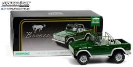 Ford  - Bronco *Buster* 1975 green - 1:18 - GreenLight - 19084 - gl19084 | Toms Modelautos