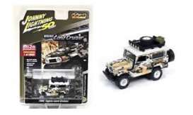 Toyota  - Land Cruiser  1980 white - 1:64 - Johnny Lightning - cp7246 - jlcp7246 | Toms Modelautos