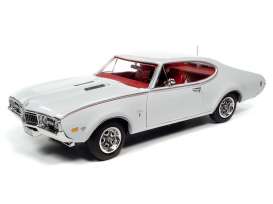 Oldsmobile - Cutlass 1968 white - 1:18 - Auto World - AMM1208 - AMM1208 | Toms Modelautos Oldsmobile - Cutlass 1968 white - 1:18 - Auto World - AMM1208 - AMM1208 | Toms Modelautos