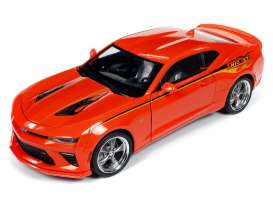 Chevrolet  - Camaro 2016 orange - 1:18 - Auto World - 256 - AW256 | Toms Modelautos