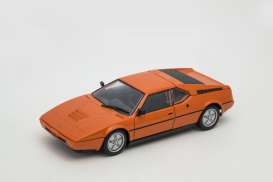 BMW  - M1 1987 orange - 1:24 - Welly - 24098 - welly24098o | Toms Modelautos