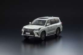 Lexus  - LX570 sonic quarts white - 1:18 - Kyosho - 08955Q - kyo8955Q | Toms Modelautos