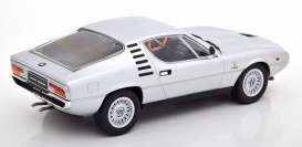 Alfa Romeo  - Montreal 1970 silver - 1:18 - KK - Scale - 180382 - kkdc180382 | Toms Modelautos