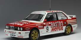 BMW  - M3 E30 1988 red/white - 1:18 - IXO Models - rmc040B - ixrmc040B | Toms Modelautos