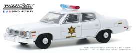 AMC  - Matador 1974 white - 1:64 - GreenLight - 30177 - gl30177 | Toms Modelautos