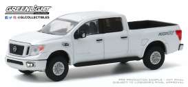 Nissan - Titan 2019 white - 1:64 - GreenLight - 35160F - gl35160F | Toms Modelautos Nissan - Titan 2019 white - 1:64 - GreenLight - 35160F - gl35160F | Toms Modelautos
