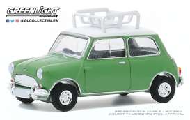 Austin Mini - Cooper S 1965 green - 1:64 - GreenLight - 47080A - gl47080A | Toms Modelautos Austin Mini - Cooper S 1965 green - 1:64 - GreenLight - 47080A - gl47080A | Toms Modelautos
