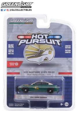 Dodge  - Charger 2018 green - 1:64 - GreenLight - 42930E - gl42930E | Toms Modelautos