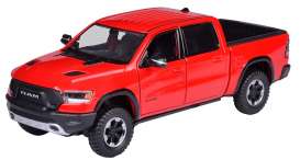 Ram  - 1500 2019 red - 1:24 - Motor Max - 79358r - mmax79358r | Toms Modelautos
