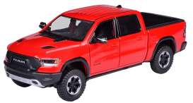 Ram  - 1500 2019 red - 1:24 - Motor Max - 79358r - mmax79358r | Toms Modelautos