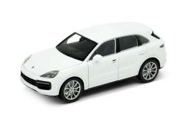 Porsche - Cayenne Turbo 2018 white - 1:24 - Welly - 24092 - welly24092w | Toms Modelautos Porsche - Cayenne Turbo 2018 white - 1:24 - Welly - 24092 - welly24092w | Toms Modelautos