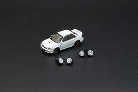 Subaru  - Impreza WRX 2001 white - 1:64 - BM Creations - 64B0082 - BM64B0082rhd | Toms Modelautos