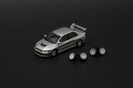Mitsubishi  - Lancer Evo VII silver - 1:64 - BM Creations - 64B0087 - BM64B0087lhd | Toms Modelautos