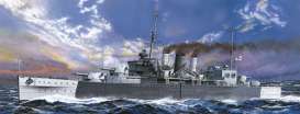 Boats  - British Heavy Cruiser Cornwall  - 1:700 - Aoshima - 05674 - abk05674 | Toms Modelautos