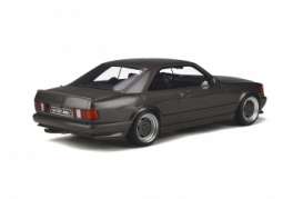 Mercedes Benz  - 560 SEC 1987 grey - 1:18 - OttOmobile Miniatures - 823 - otto823 | Toms Modelautos