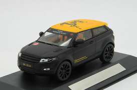 Range Rover  - 2014 black/orange - 1:43 - IXO Models - ixoEvoque2014 | Toms Modelautos