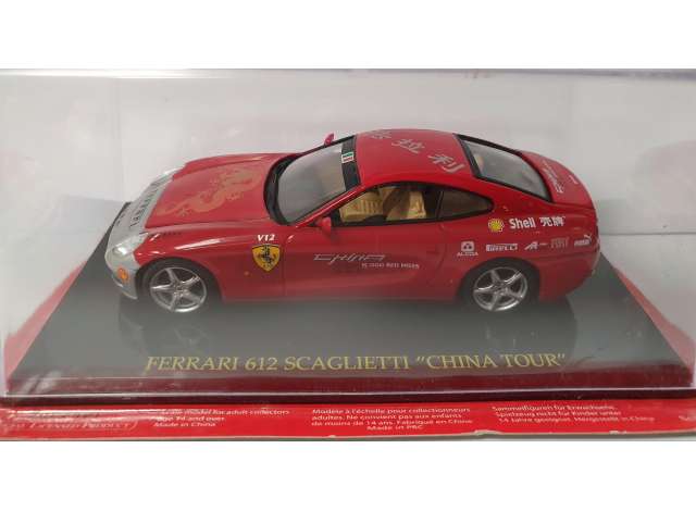 49 /_ 2004 1:43 /_ FERRARI 612 SCAGLIETTI